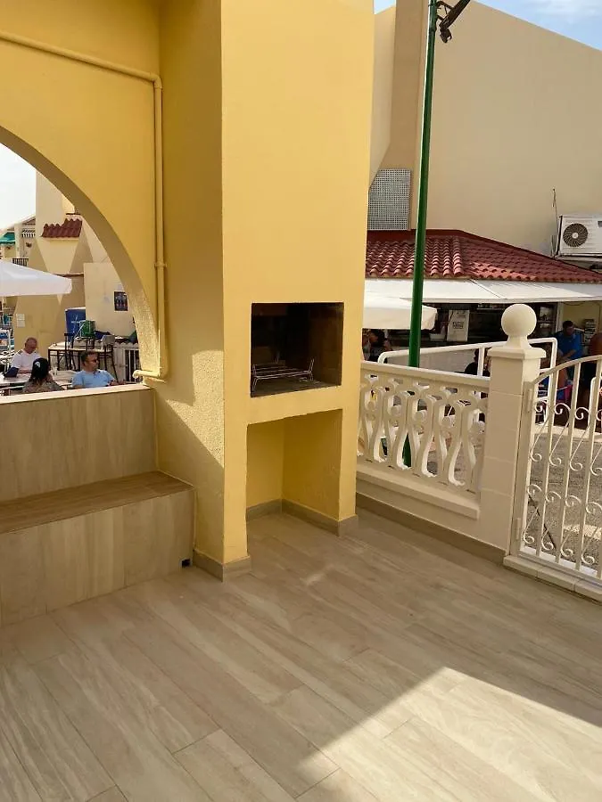 Luxury Apartment Fronte Piscina Mareverde A&V Costa Adeje Spain