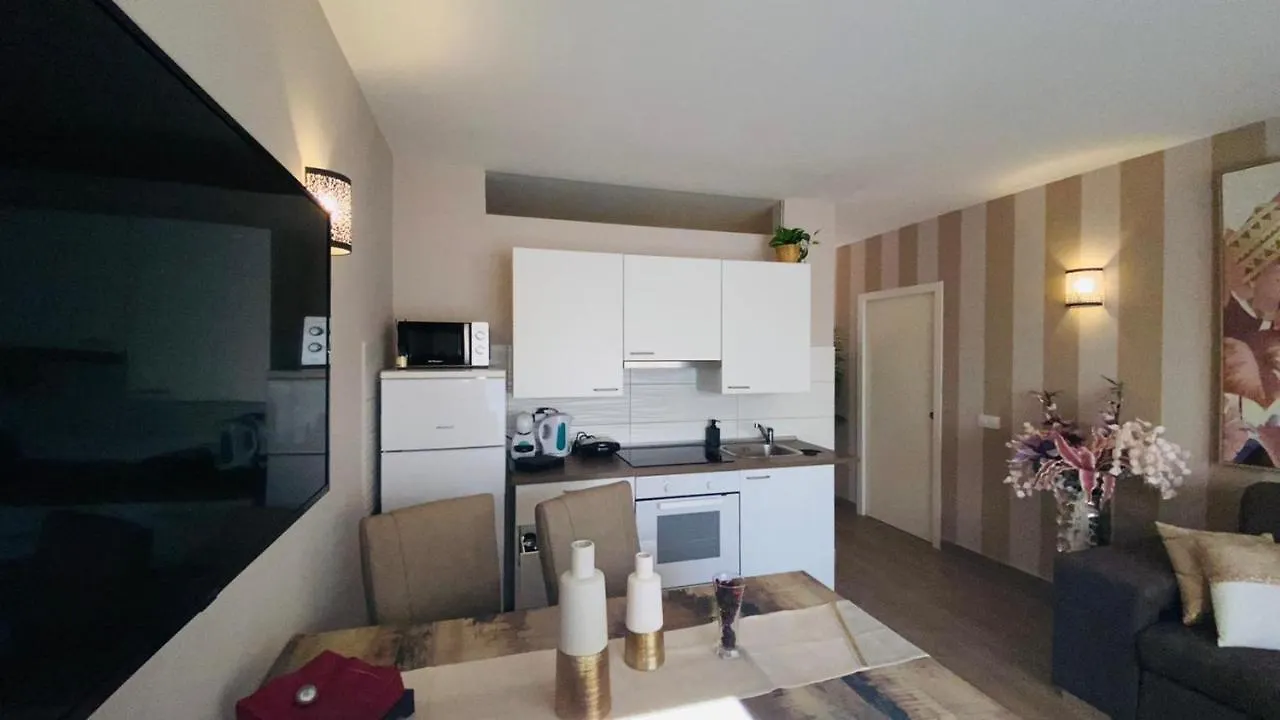 Luxury Apartment Fronte Piscina Mareverde A&V Costa Adeje